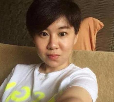 沈春陽(yáng)最新照片,小沈陽(yáng)老婆沈春陽(yáng)最新照片，沈春陽(yáng)最新照片曝光，小沈陽(yáng)的伴侶美麗依舊