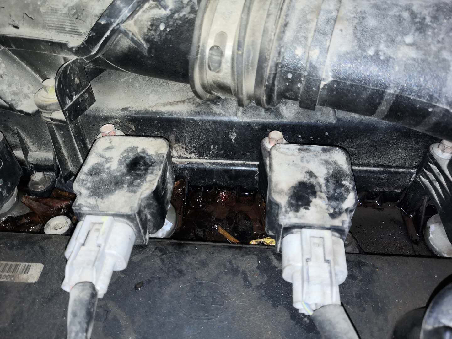 比亞迪新能源車(chē)漏氟問(wèn)題深度解析，原因、影響及解決方案，比亞迪新能源車(chē)漏氟之謎，揭秘原因、影響與對(duì)策