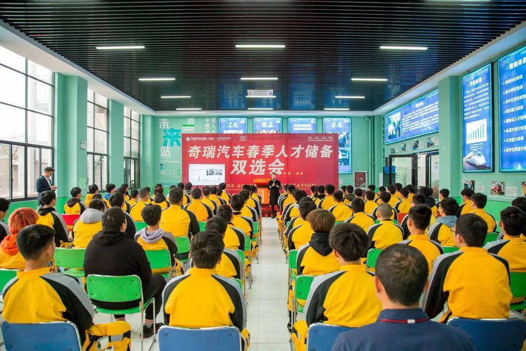 福鼎新能源焊工招聘網(wǎng)，新能源行業(yè)焊工的優(yōu)質(zhì)就業(yè)平臺，福鼎新能源焊工招聘平臺，行業(yè)焊工就業(yè)新選擇