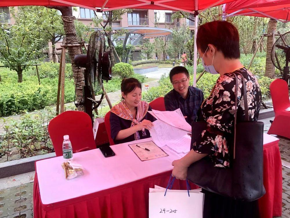 蘇州唯亭金陵東路最新招工，蘇州唯亭金陵東路招聘火熱進(jìn)行中