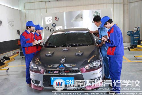 汽修學(xué)校新能源課程，為未來汽車維修行業(yè)添翼，新能源汽車維修人才培養(yǎng)助力行業(yè)轉(zhuǎn)型升級