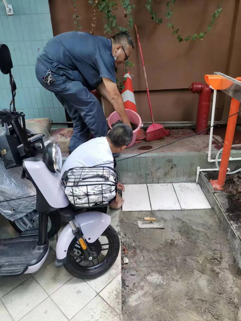 新能源車普及新挑戰(zhàn)，無牌充電樁如何破解充電難題？，新能源車充電難題，無牌充電樁的破解之道